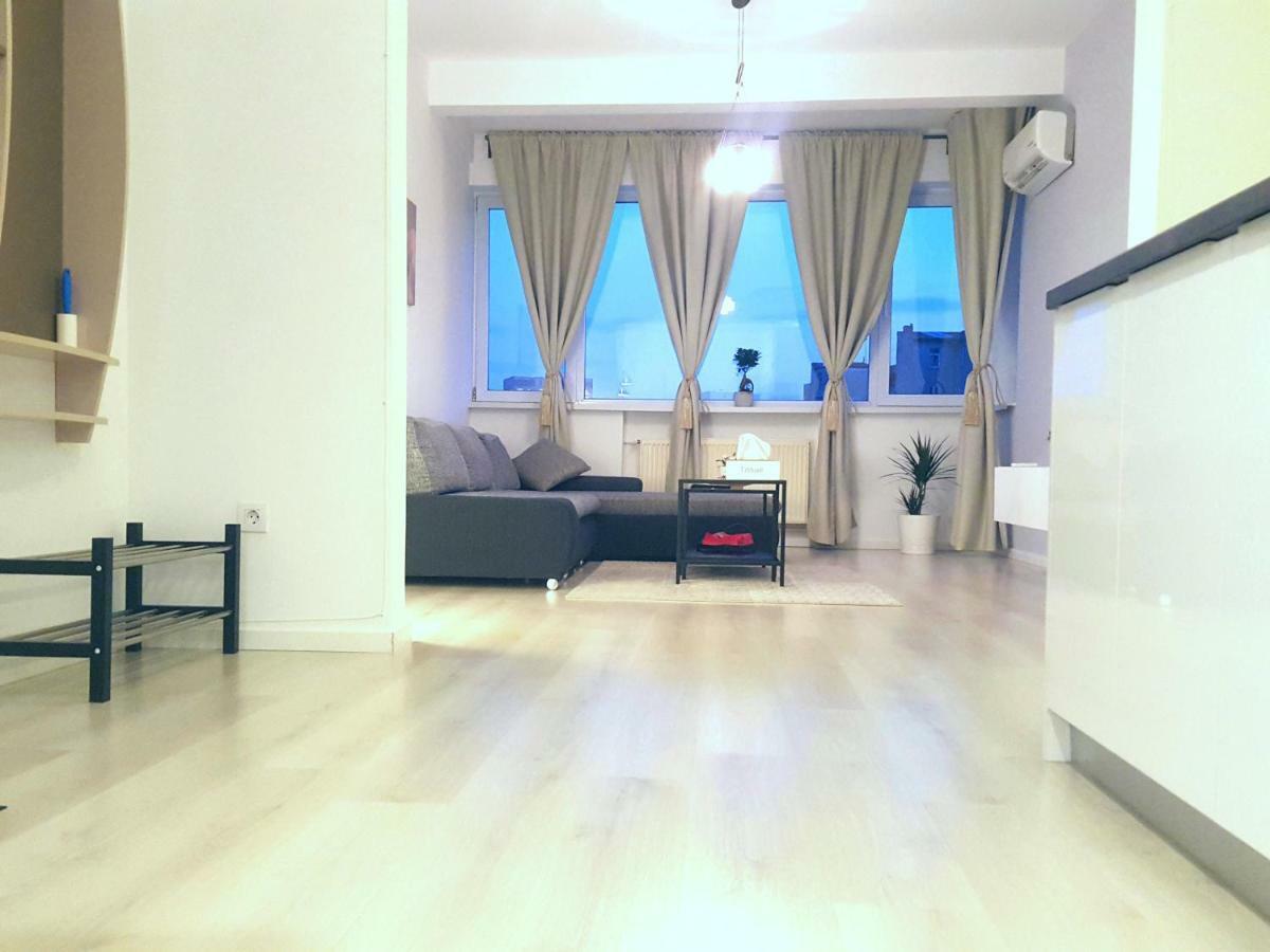 Diamond Apartment *