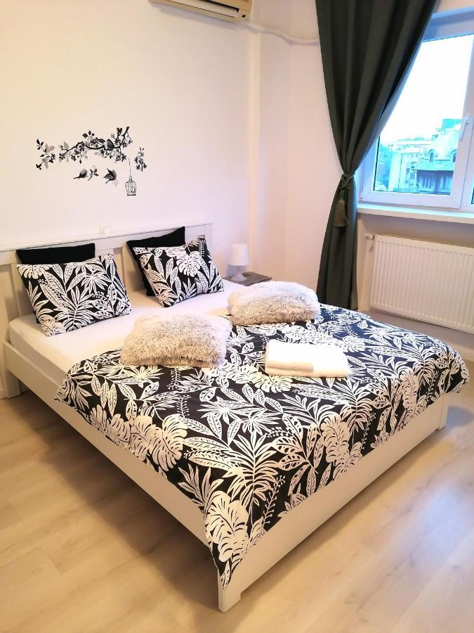 Diamond * Bukarest