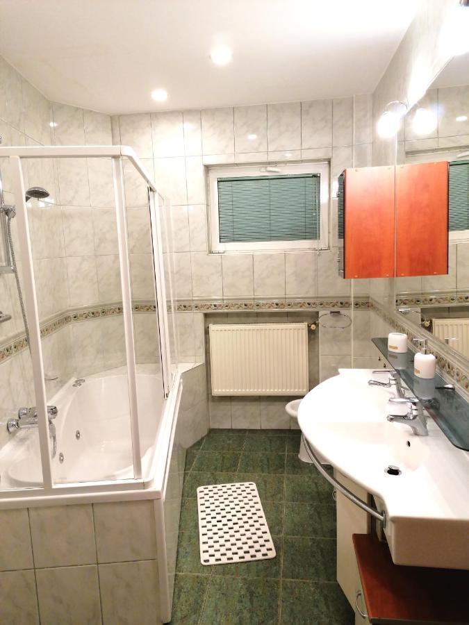 Diamond Apartment